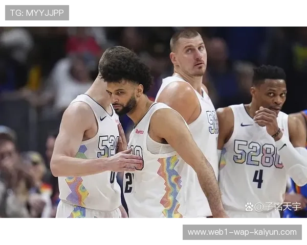 掘金快船第四节判罚改变势头 未响哨回合回放升级引争议 掘金快船第四节判罚改变势头 未响哨回合回放升级引争议