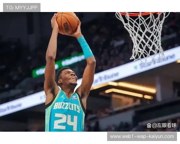 米勒攻防一体成长迅速 成黄蜂队战术轴心连续得分20+